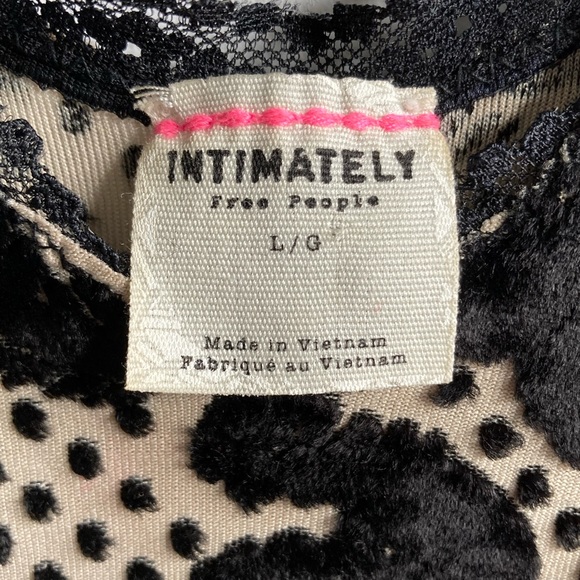 FREE PEOPLE | vneck dress with velvet floral appliqué - Picture 5 of 6